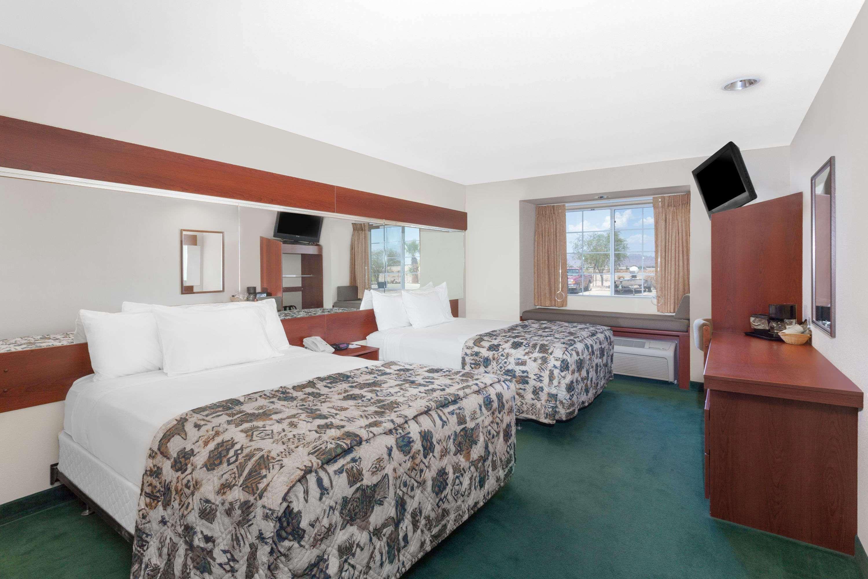 Microtel Inn & Suites By Wyndham Wellton Exterior foto